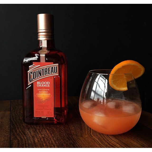 Cointreau Blood Orange 30% 70 cl.